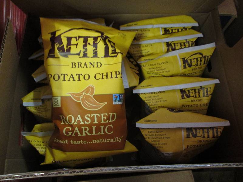Case of 12- 8.5 oz Kettle Chips Roa...