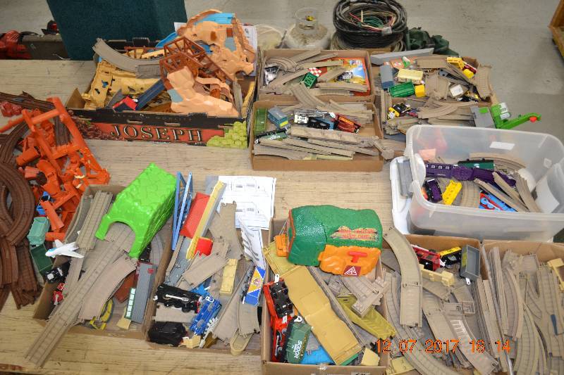 lot 63 image: Thomas the Train Set. Many Sets in this Group.