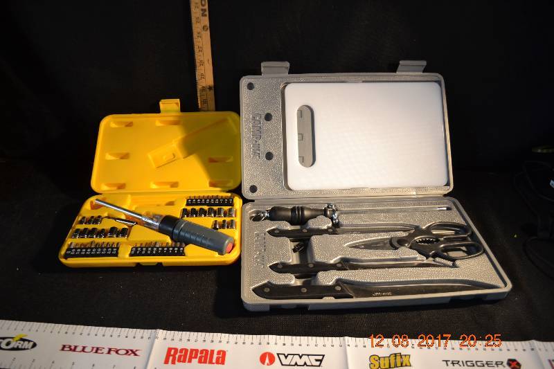 lot 125 image: Game Cleaning set and SocketScrewdriver set