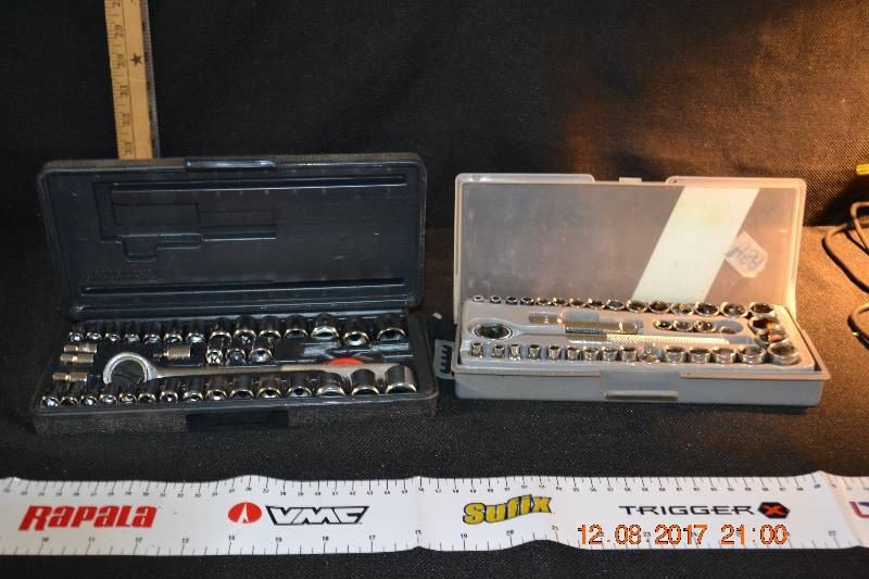 lot 126 image: 2 socket sets to go
