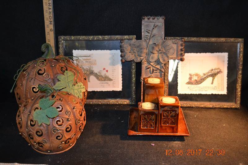 lot 141 image: Misc Dcor Metal Pumpkins 2 shoe pictures with glass and old frames, resin cross with roses and candle center piece