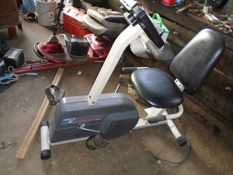 lot 6 image: Weslo Pursuit 700s Exercise Bike