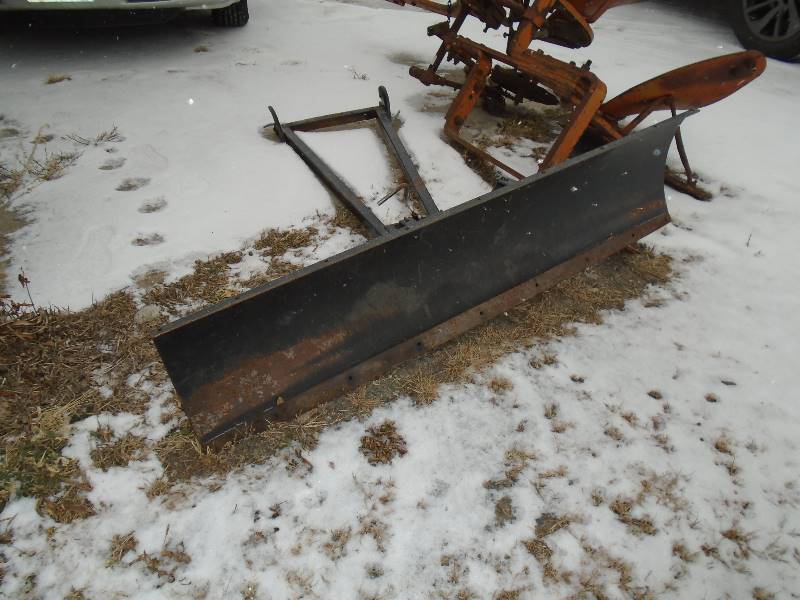 lot 21 image: ATV plow