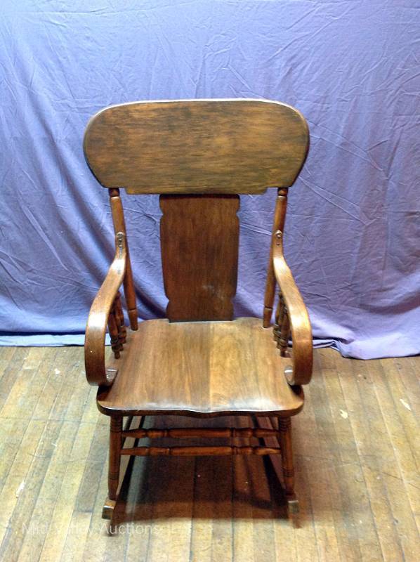 lot 69 image: Wook Rocking Chair