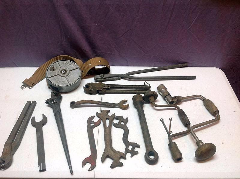 lot 80 image: Vintage & Unique Hand Tools