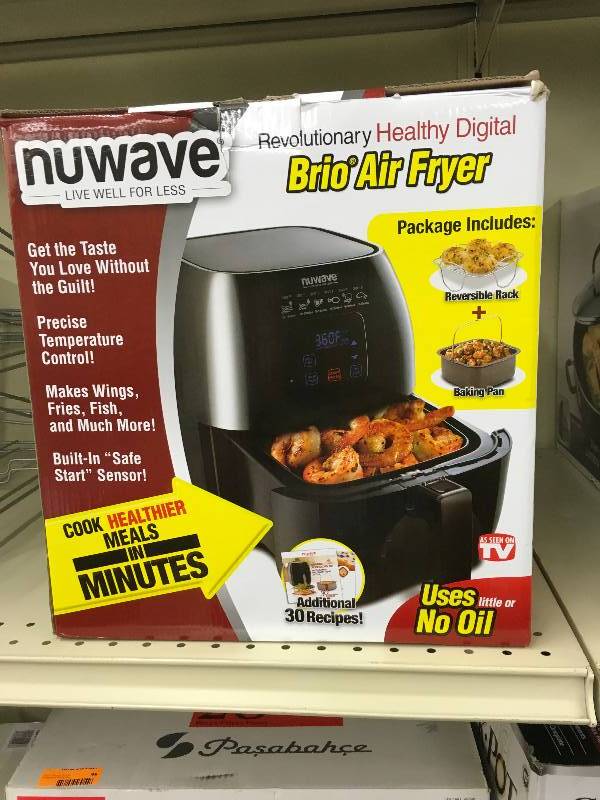 lot 100 image: BRIO 3QT DIGITAL AIRFRYER