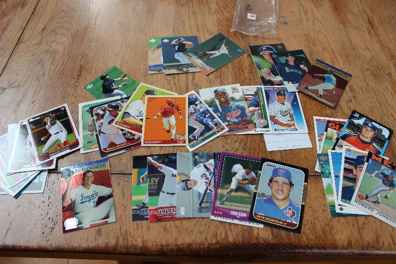 40 Baseball Rookie Cards...