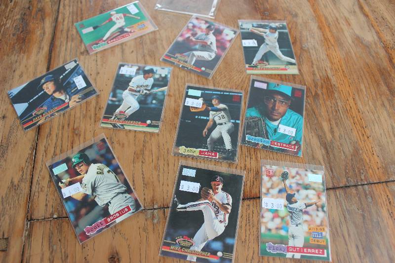 10 Stadium Club 1 Day Issue Cards...