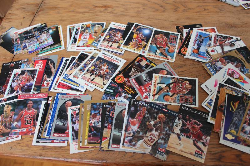100 Scottie Pippen Cards...