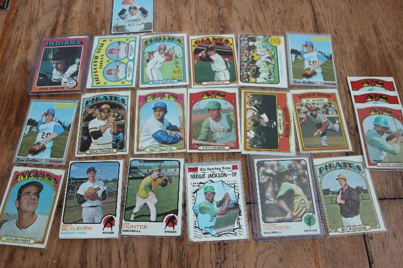 Assorted Lot of Collectors Cards...