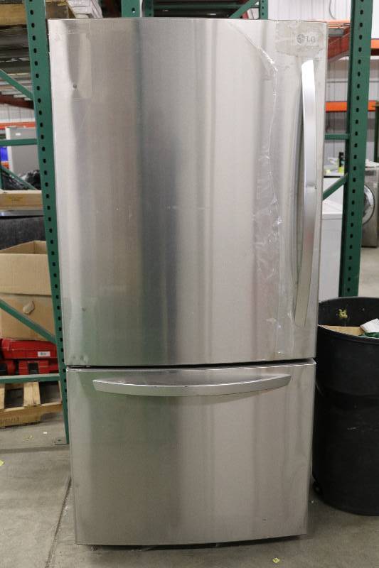 NEW LG FridgeFreezer