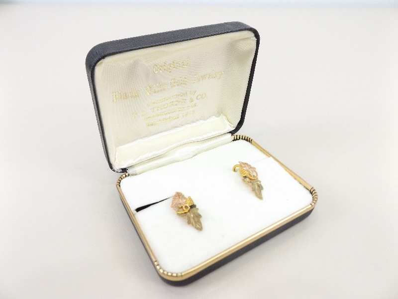 10k Black Hills Gold Leaf Earrings in Original Box (3.5 grams Total Weight)