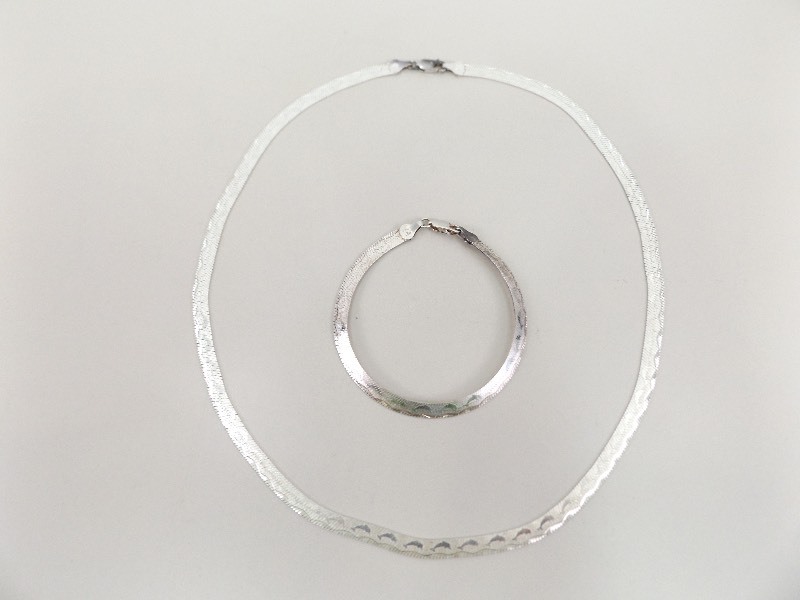 .925&nbspSterling Silver Dolphin Herring Bone Necklace and Bracelet (20.3 grams Total Weight)