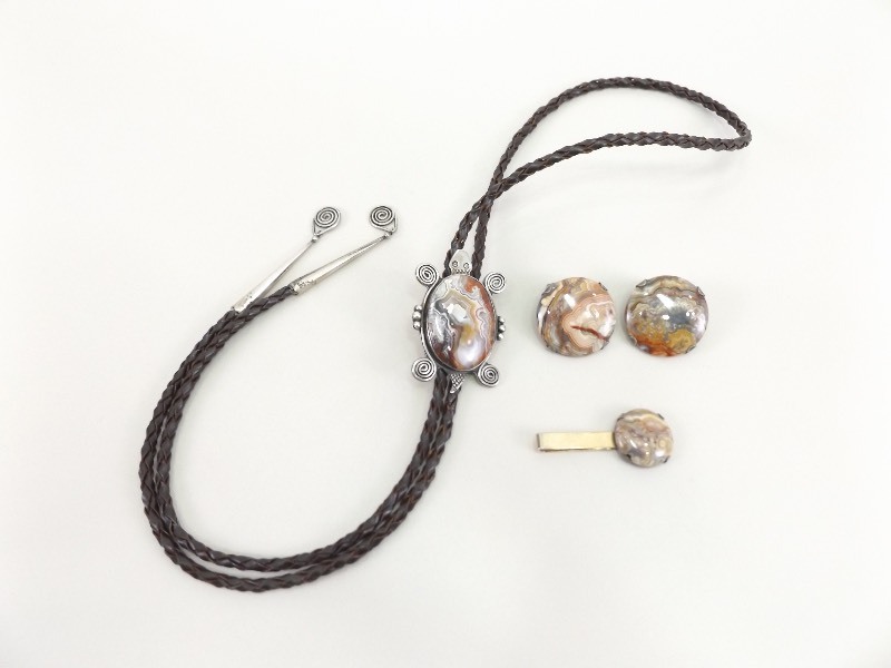 .925&nbspSterling Silver and Agate Mens Bolo Tie, Cufflink, and Money Clip