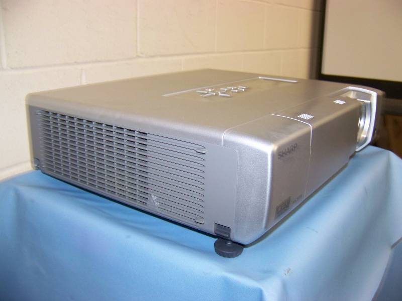 lot 9 image: Sharp, PG-D40W3D, DLP Projector with HDMI Input