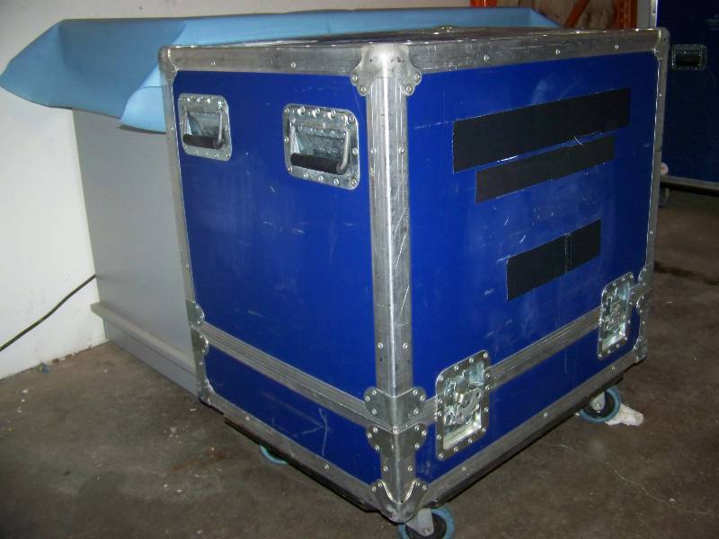lot 78 image: Hard-Sided, Padded Inside, Travel Case with Wheels
