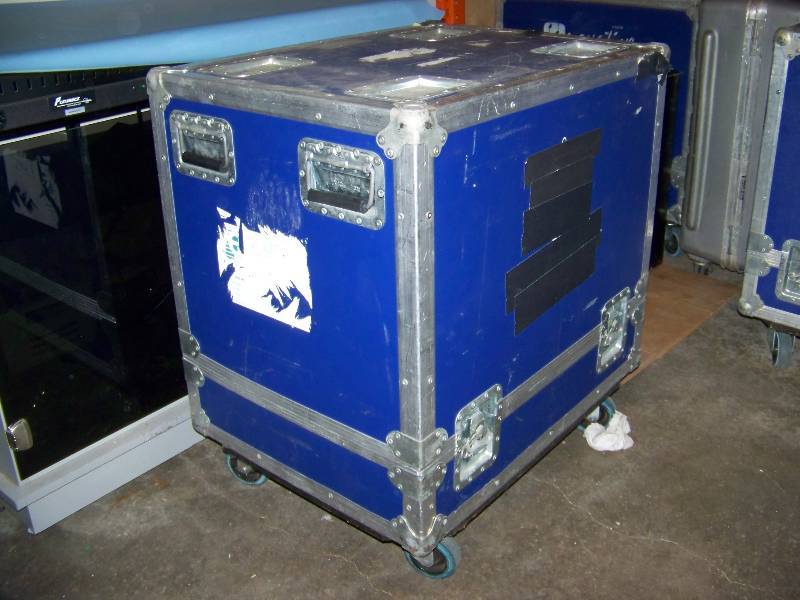 lot 76 image: Hard-Sided, Padded Inside, Travel Case with Wheels