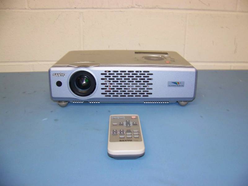 sanyo pro xtrax multiverse projector remote control