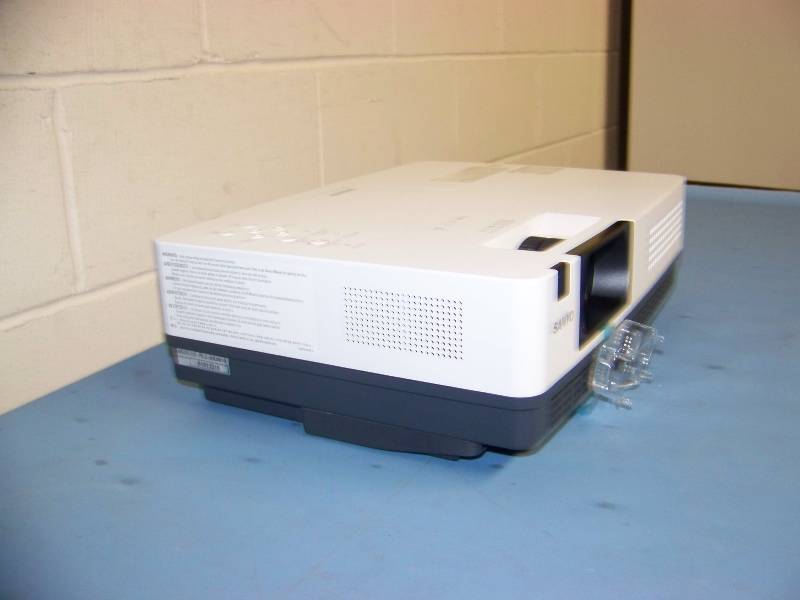 lot 31 image: Sanyo, PLC-XK3010, LCD Projector with Remote Control - NEW IN BOX