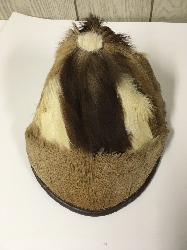 lot 27 image: Vintage Sable Fur Beanie  Cap from Cape Town South Africa