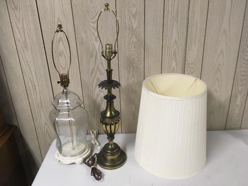 lot 60 image: 2 Lamps & 1 Shade