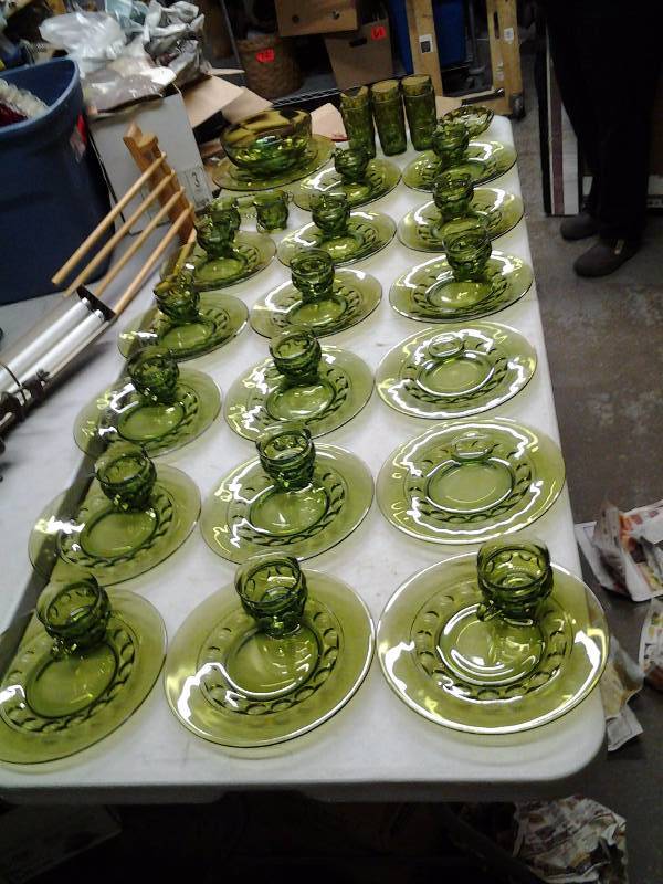 lot 31 image: Set Of Green Glass Diner Ware