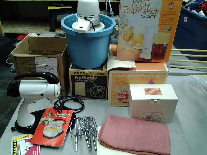 lot 32 image: Hamilton Beach Mixer, Ice Cream Maker, Fry Daddy, Punch Set, Candle Sticks, Ice Tea Maker
