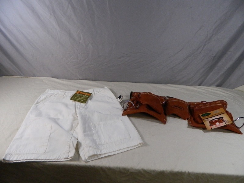 lot 17 image: New Armour Work Shorts and New Toolbelt