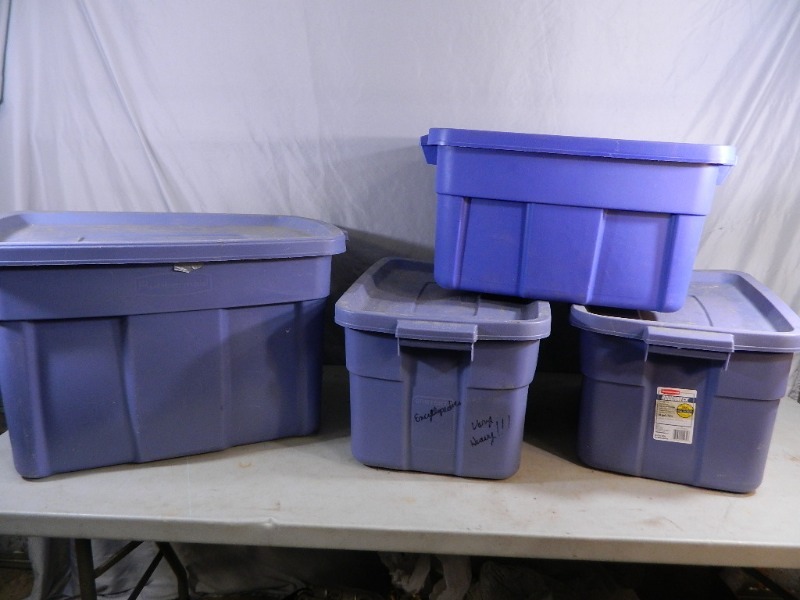lot 91 image: 4 Totes with Lids