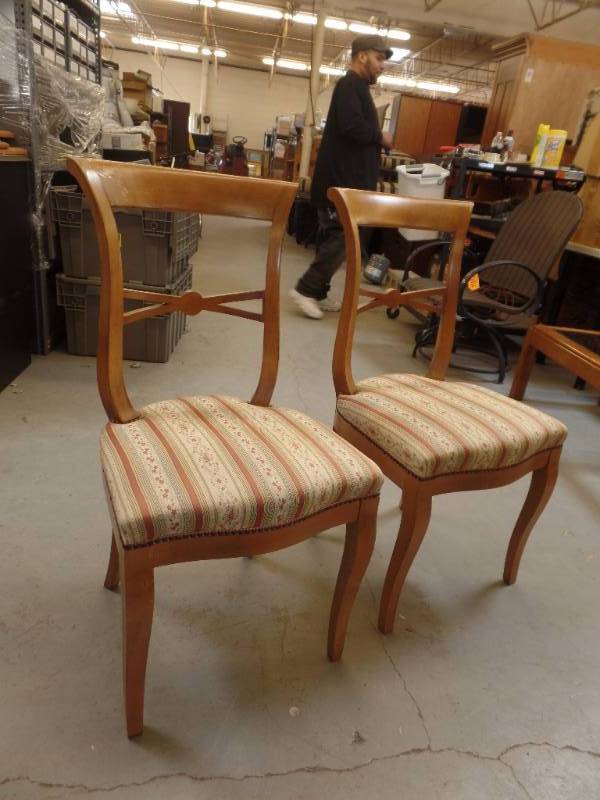 lot 537 image: PAIR OF SELVA CHAIRS