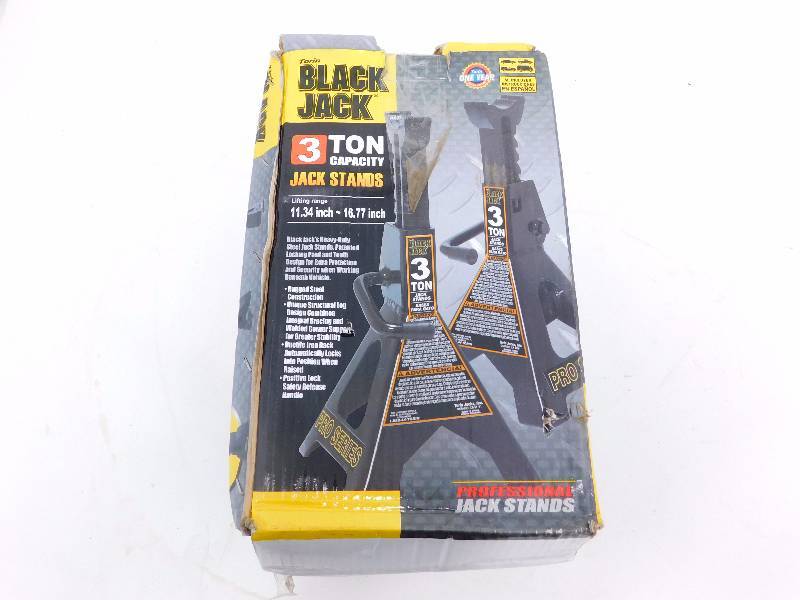 lot 27 image: BLACK JACK One Pair 3 Ton Capacity Heavy-Duty Jack Stands