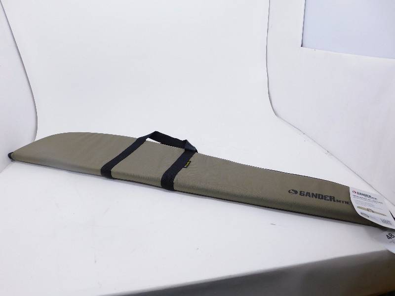 lot 48 image: Gander Mtn. Softek Black 46 Gun Case