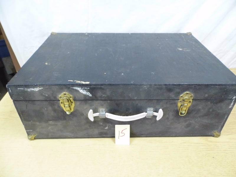 lot 15 image: Wooden Case