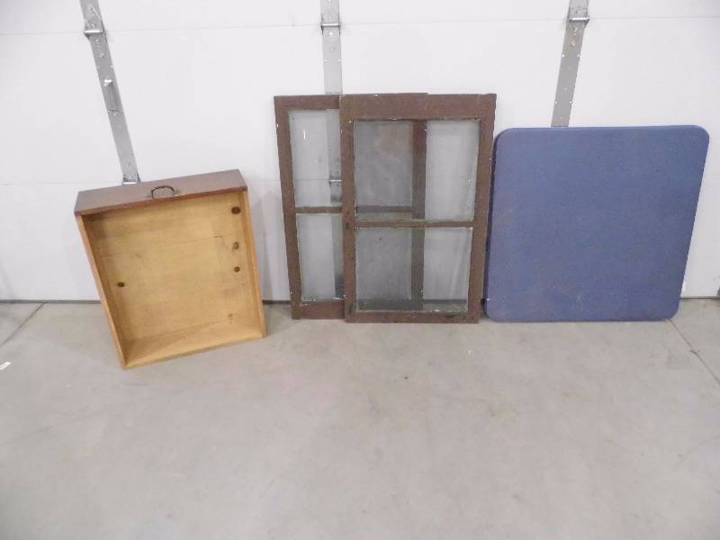 lot 67 image: Screens - Drawer - Card Table