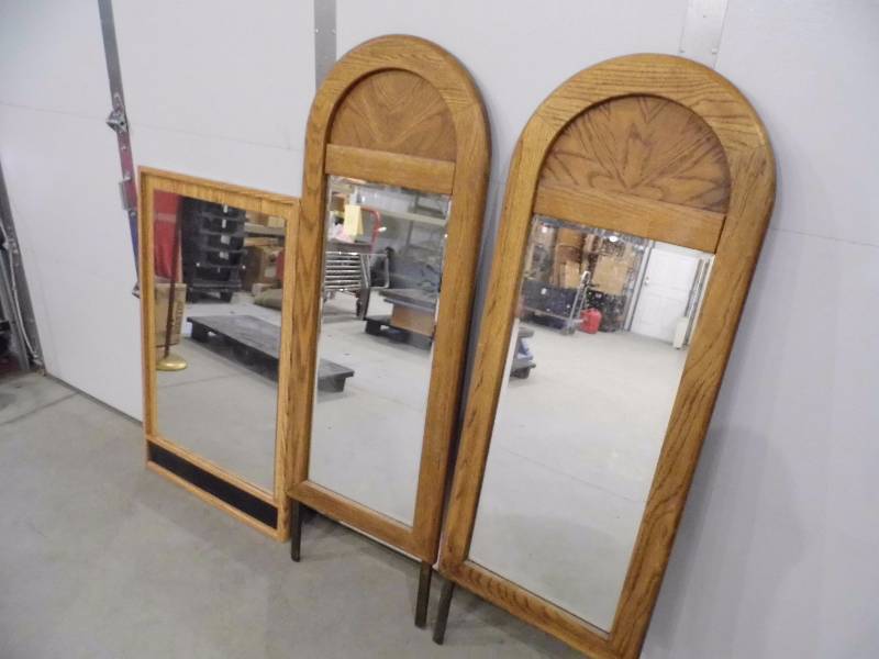 lot 68 image: 3 Mirors