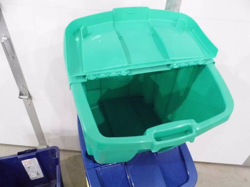 lot 87 image: New Suncast Recycle  Storage Bins
