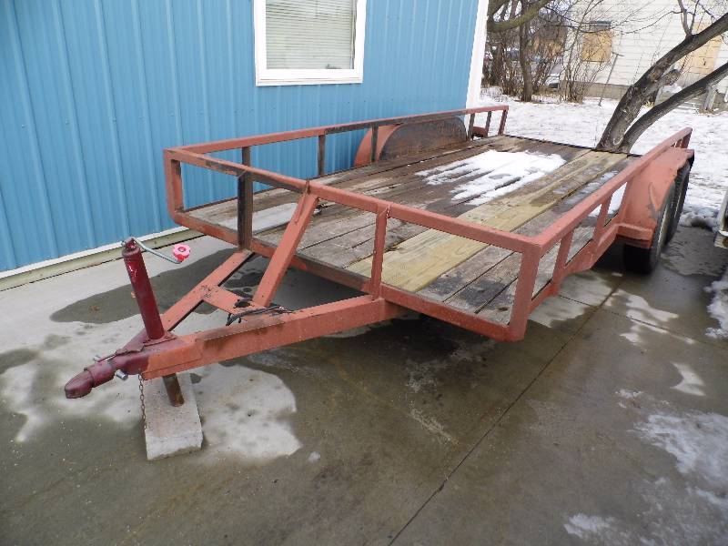 lot 93 image: 16 Dual Axle Trailer