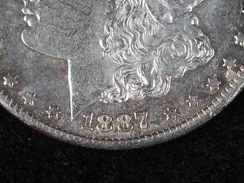 lot 50 image: 1887 S Morgan Silver Dollar - High Grade