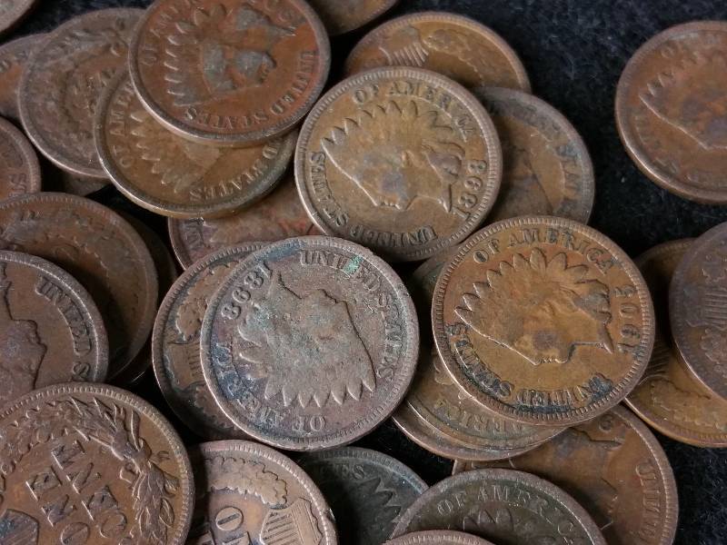 lot 108 image: (50) Roll of Indian Head Cents