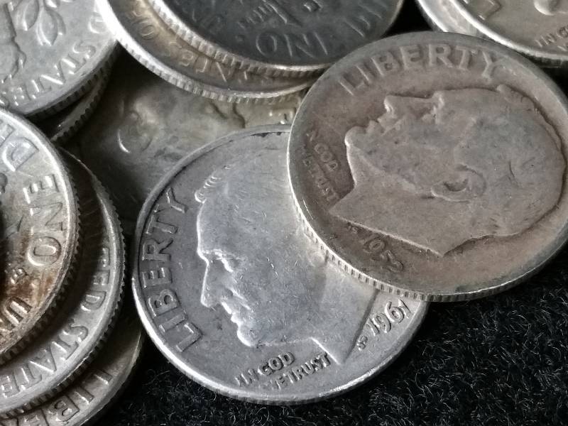 lot 104 image: (50) Roll of Roosevelt Silver Dimes