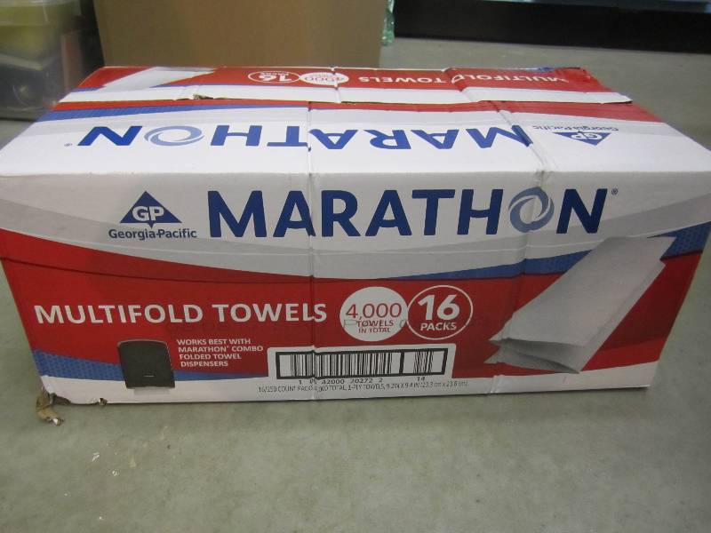 Case of 4000 Multifold Towels 16 pa...