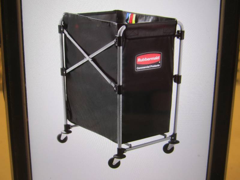 Rubbermaid 4 Bushell Collapsible Te...