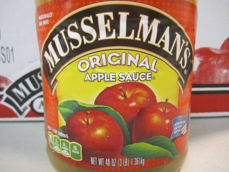 Case of 8 Jars of Apple Sauce 48 oz...