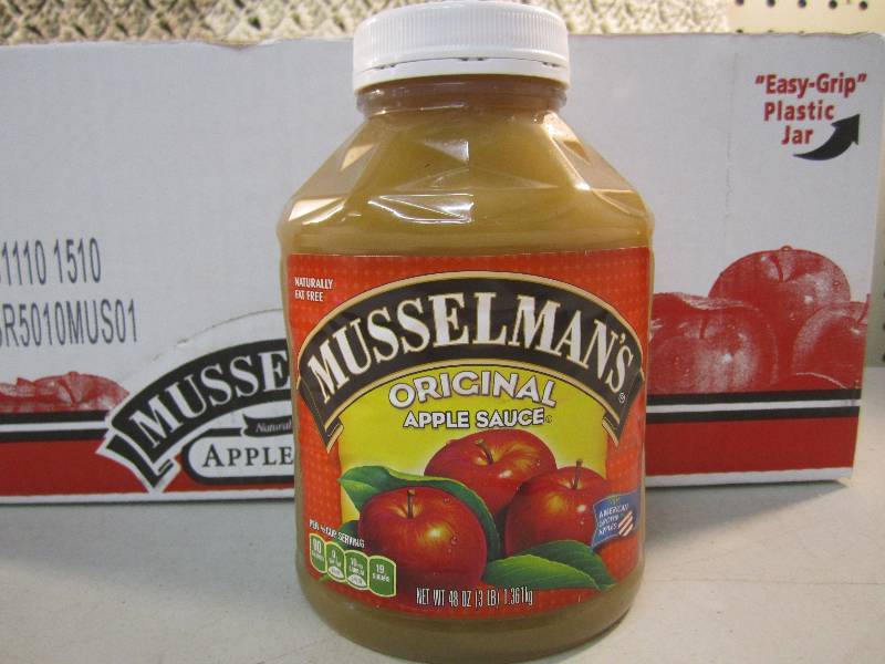 Case of 8 Jars of Apple Sauce 48 oz...