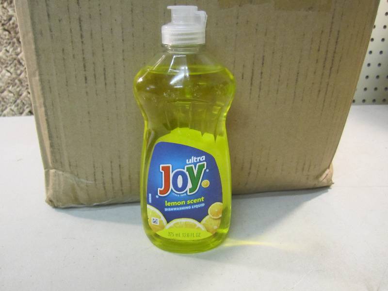 Lot of 13 Ultra Joy Lemon Scent Dis...