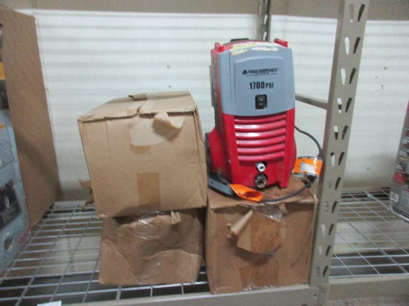 1700 psi pressure washers