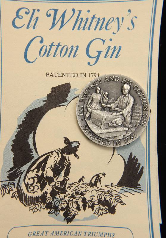 lot 24 image: VINTAGE ELI WHITNEYS COTTON GIN 1.15 TROY OZ. STERLING SILVER ART ROUND LONGINES SYMPHONETTE SOCIETY