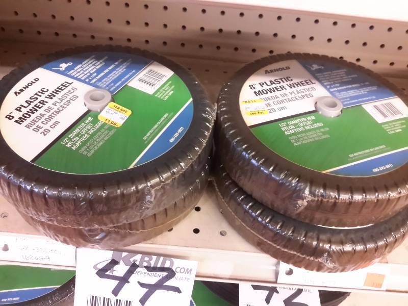 lot 47 image: 4, Arnold, 8 in replacement mower wheels