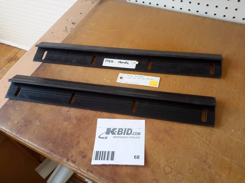 lot 68 image: 2, Honda Scraper.. See tag for specs