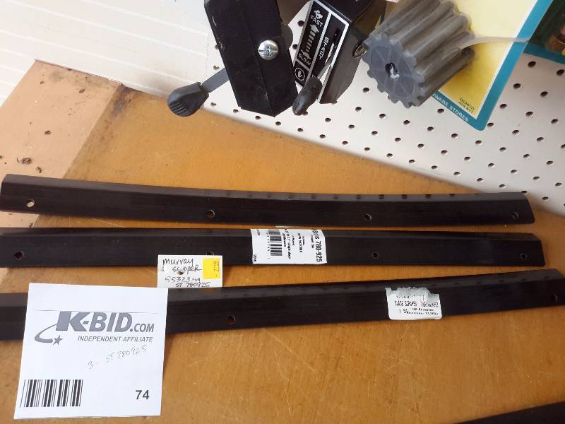 lot 74 image: 3 Snow Blower plate shave replacements